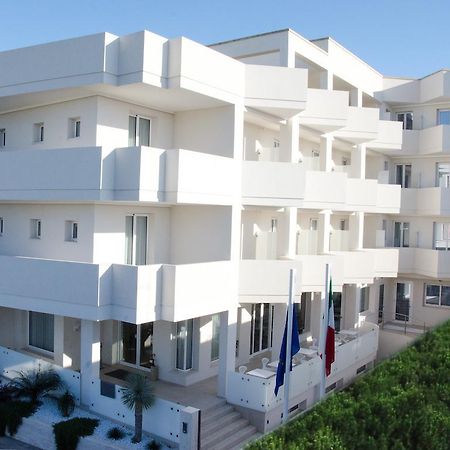Quihotel Porto Cesareo Exteriér fotografie