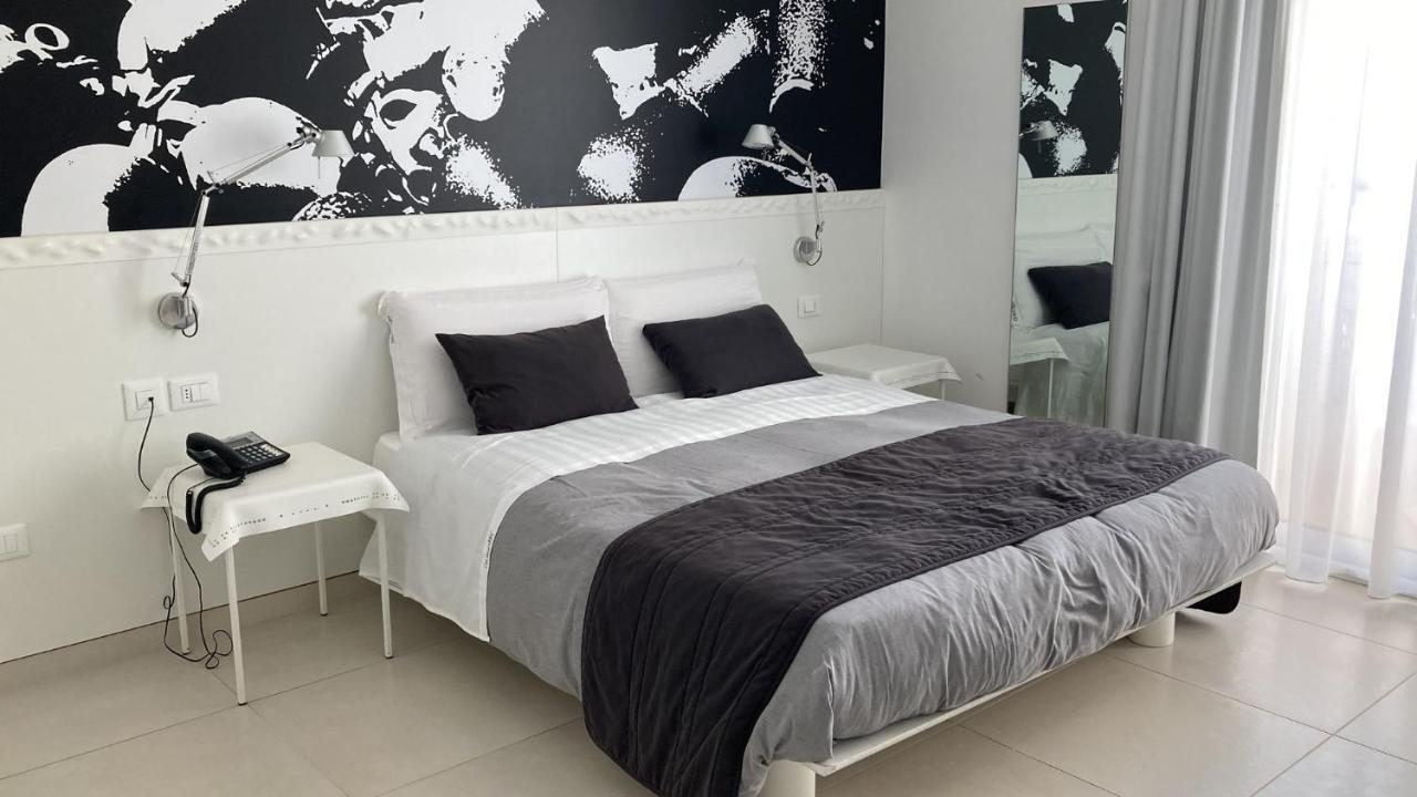 Quihotel Porto Cesareo Exteriér fotografie