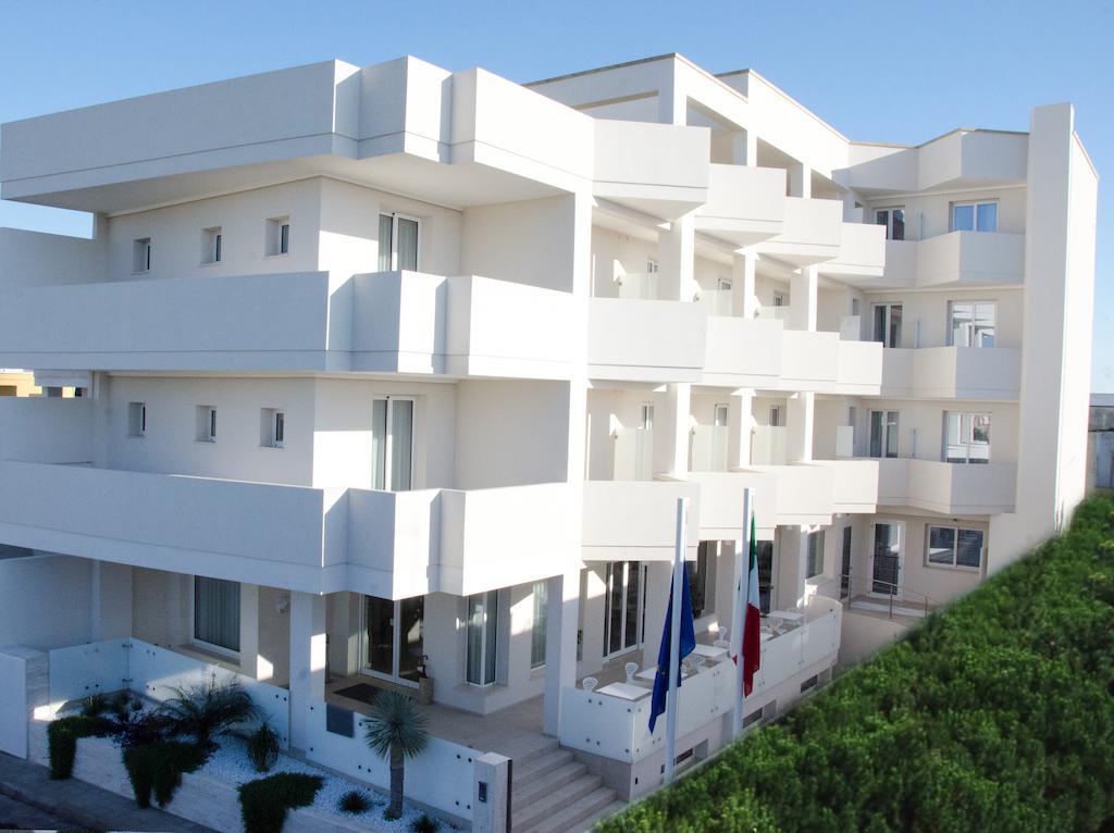 Quihotel Porto Cesareo Exteriér fotografie