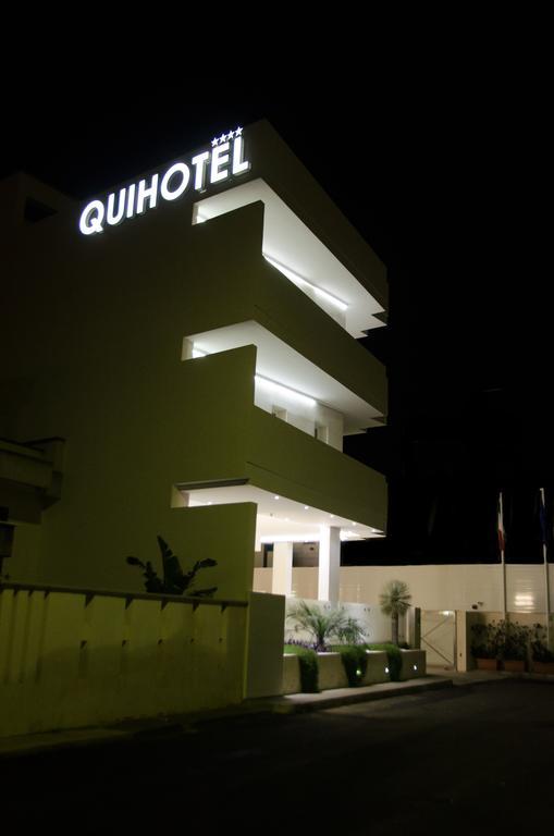 Quihotel Porto Cesareo Exteriér fotografie