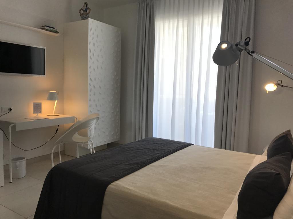 Quihotel Porto Cesareo Exteriér fotografie