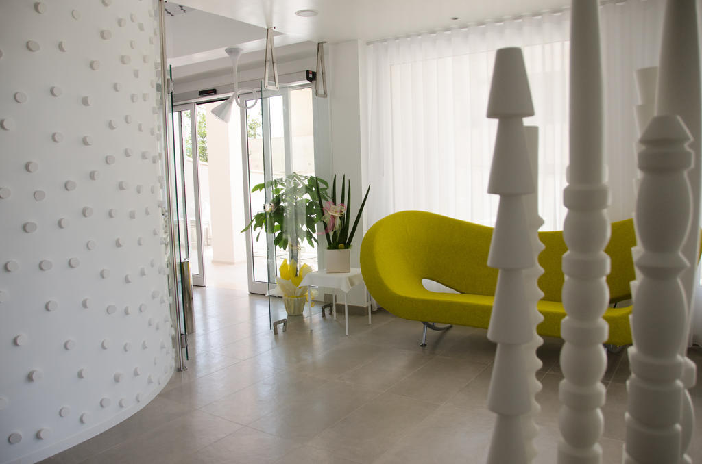 Quihotel Porto Cesareo Exteriér fotografie
