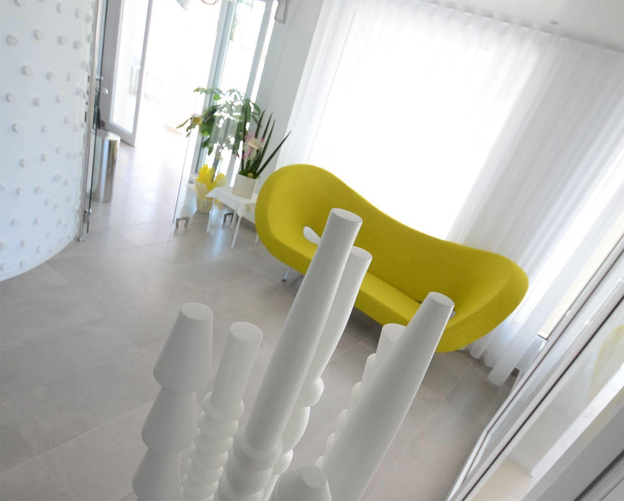 Quihotel Porto Cesareo Exteriér fotografie
