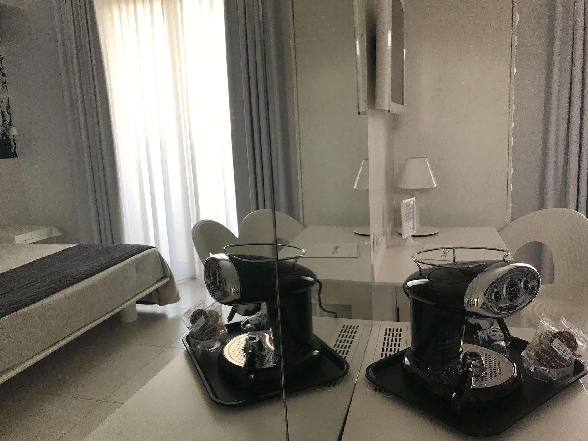 Quihotel Porto Cesareo Exteriér fotografie